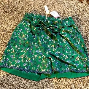 💚Green Floral Shorts💚